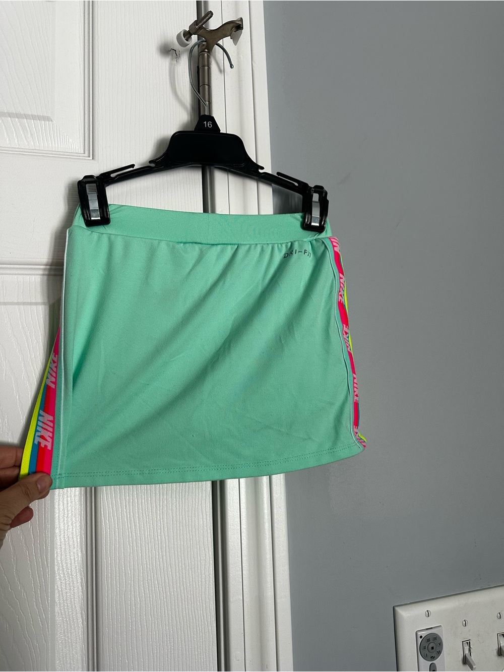 Nike Mint Green Athletic Skirt with Pink Trim